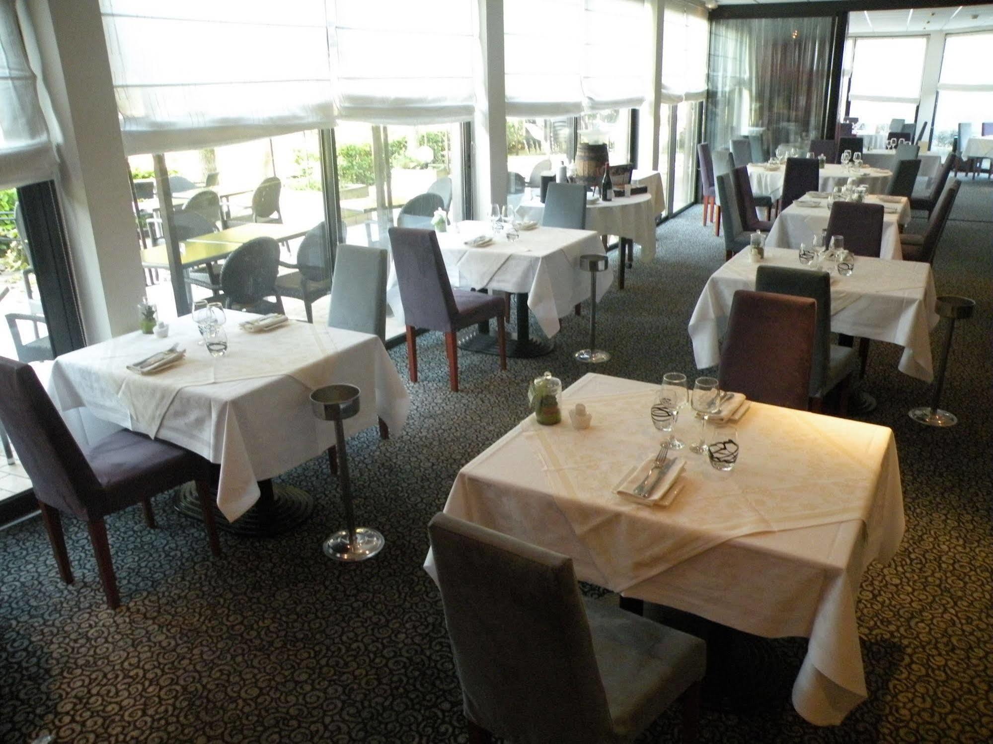 Hotel Restaurant Du Parc De La Colombiere Dijon Exterior foto